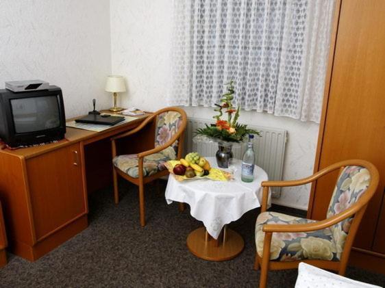 Hotel Restaurant Pempel Großalmerode Zewnętrze zdjęcie